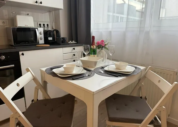 Ringe-life Koeln-zentrales Am Friesenwall * Niederdorla